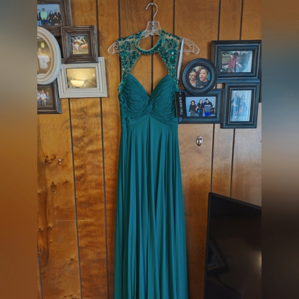 Formal Sherri Hill formal dress size 6